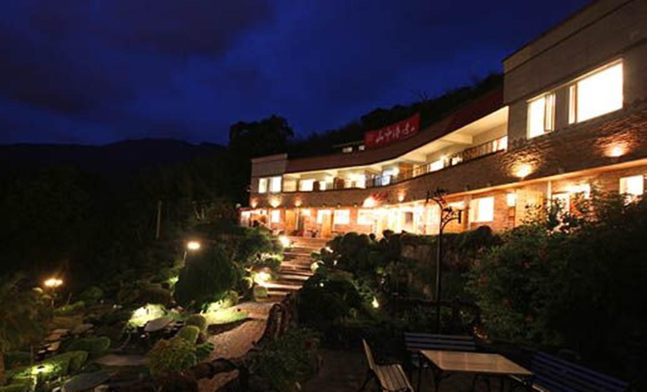 Mountain House Bed and Breakfast Shuiyuan Exteriör bild